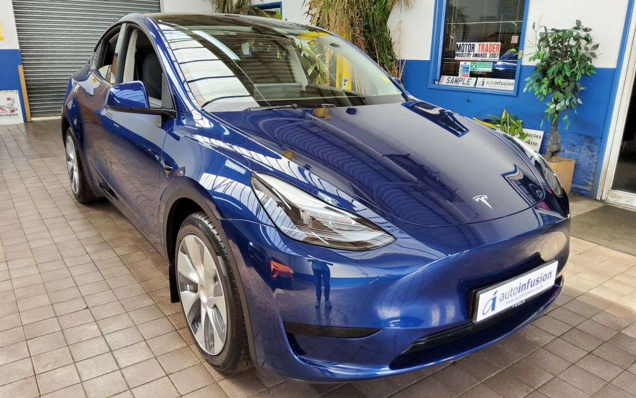 2023 TESLA MODEL Y 2023 TESLA MODEL Y
