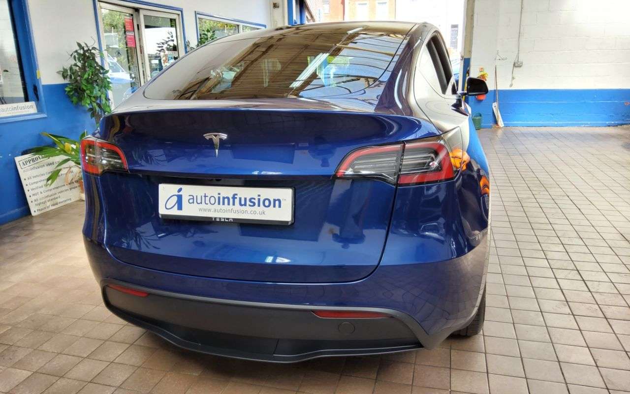 2023 TESLA MODEL Y 2023 TESLA MODEL Y