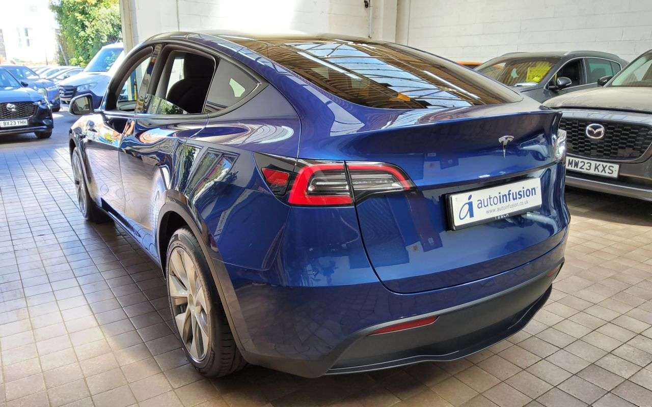 2023 TESLA MODEL Y 2023 TESLA MODEL Y