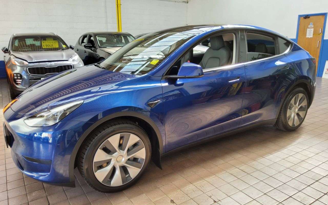 2023 TESLA MODEL Y 2023 TESLA MODEL Y
