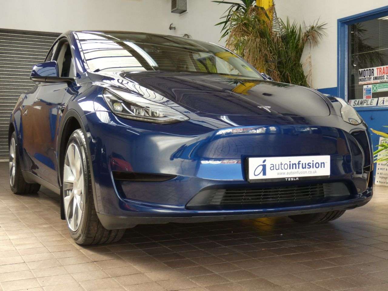 2023 TESLA MODEL Y 2023 TESLA MODEL Y