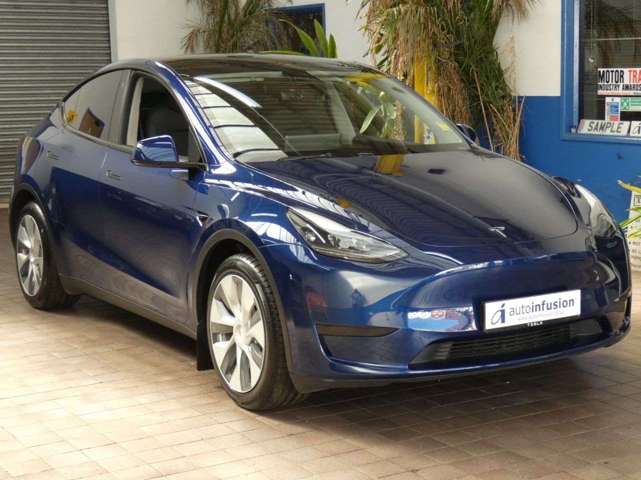 2023 TESLA MODEL Y 2023 TESLA MODEL Y