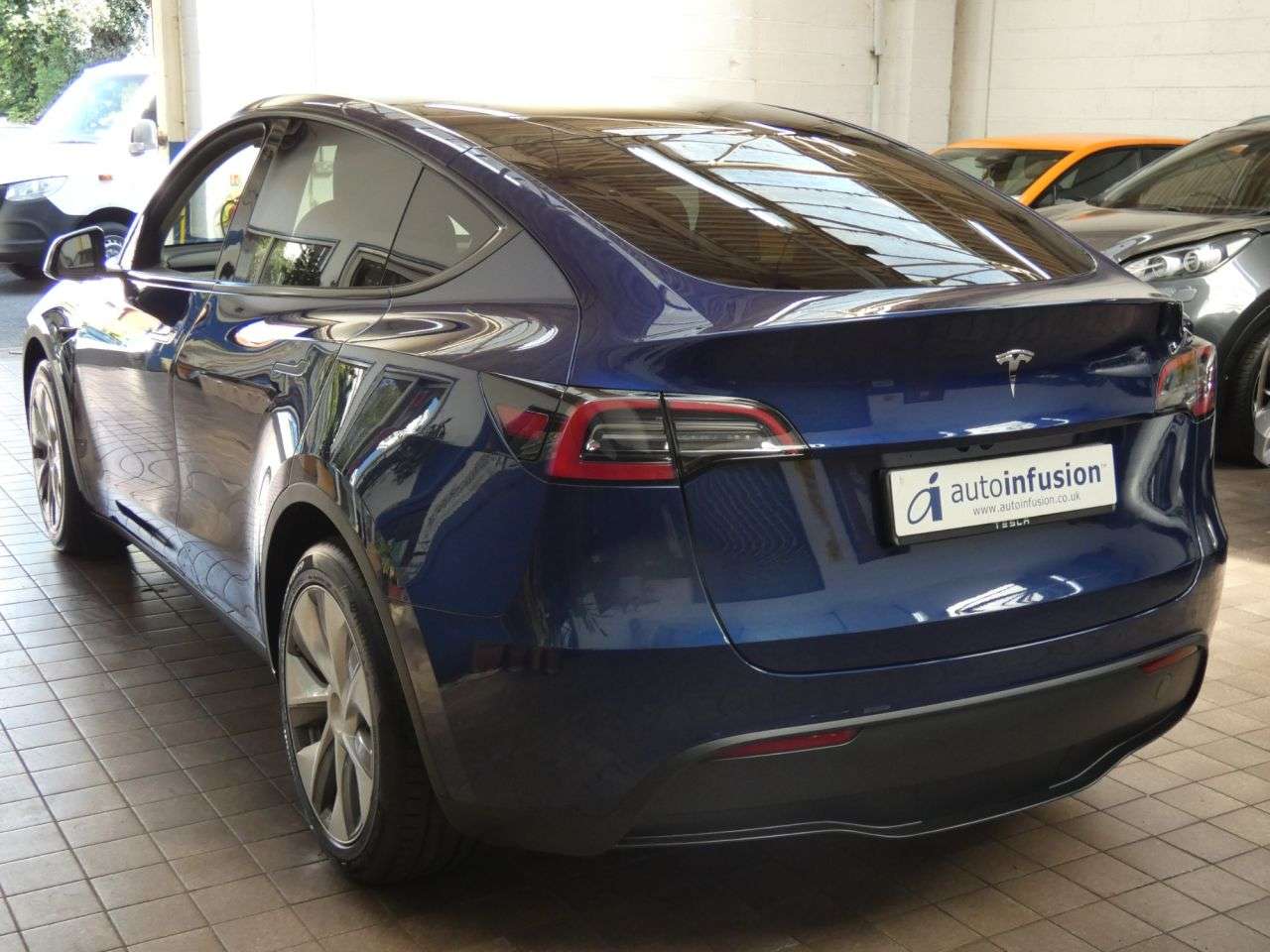2023 TESLA MODEL Y 2023 TESLA MODEL Y