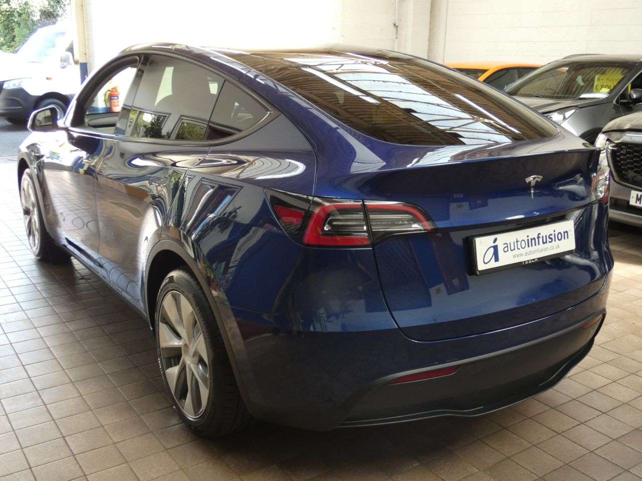 2023 TESLA MODEL Y 2023 TESLA MODEL Y