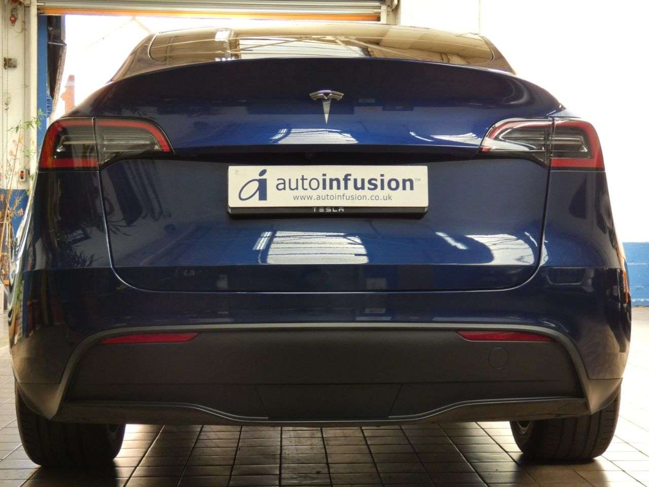 2023 TESLA MODEL Y 2023 TESLA MODEL Y