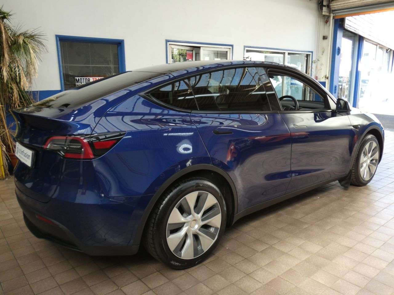 2023 TESLA MODEL Y 2023 TESLA MODEL Y