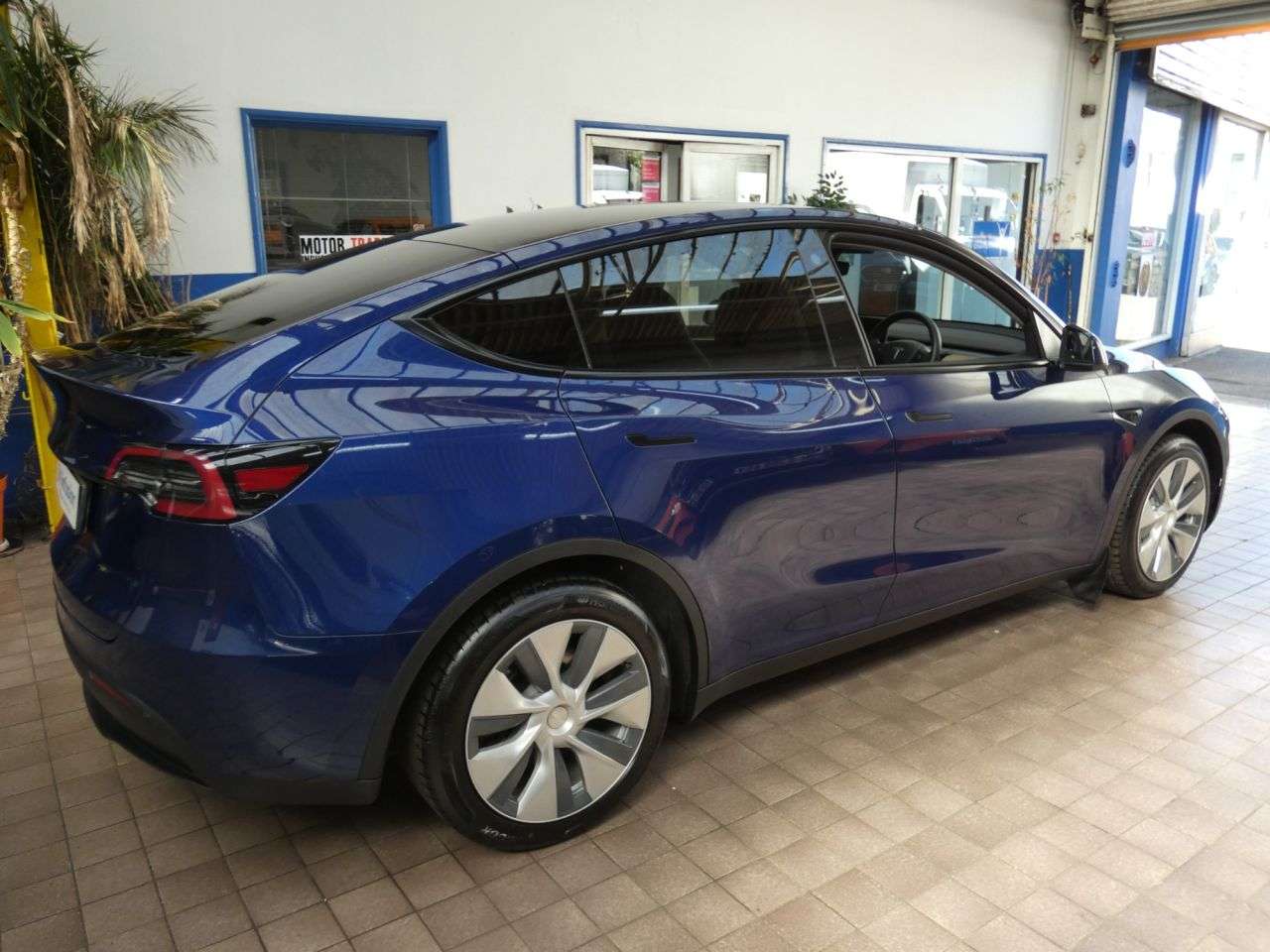 2023 TESLA MODEL Y 2023 TESLA MODEL Y