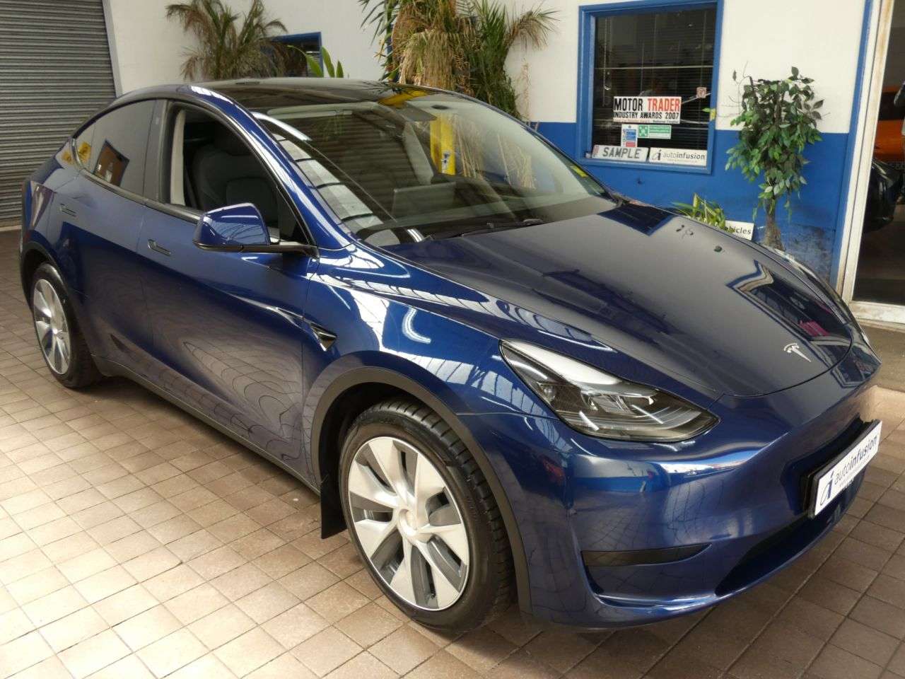 2023 TESLA MODEL Y 2023 TESLA MODEL Y