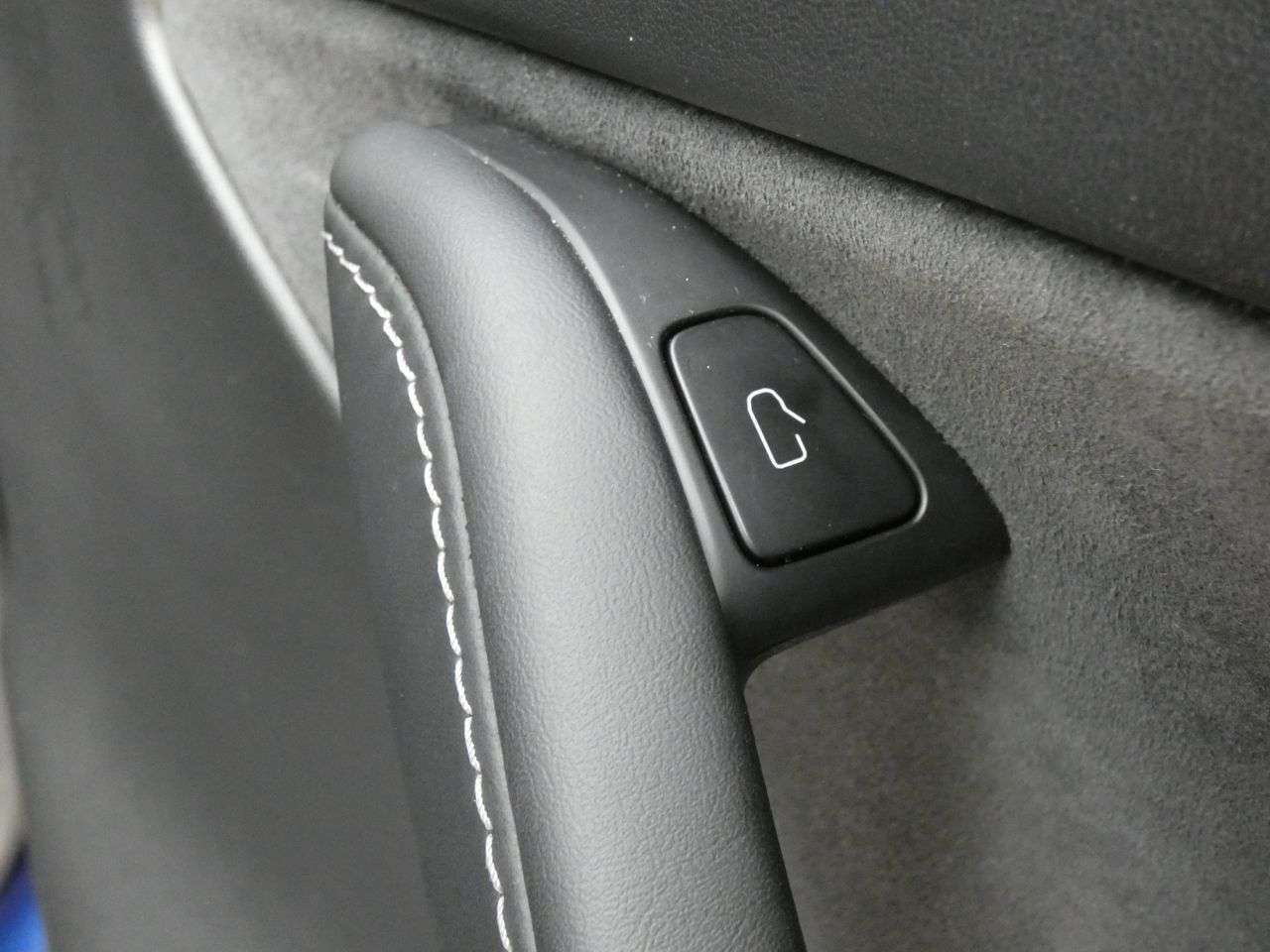 2023 TESLA MODEL Y 2023 TESLA MODEL Y