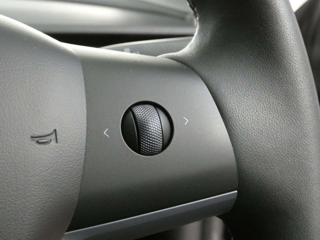2023 TESLA MODEL Y 2023 TESLA MODEL Y