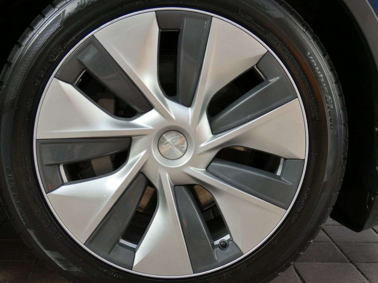 2023 TESLA MODEL Y 2023 TESLA MODEL Y