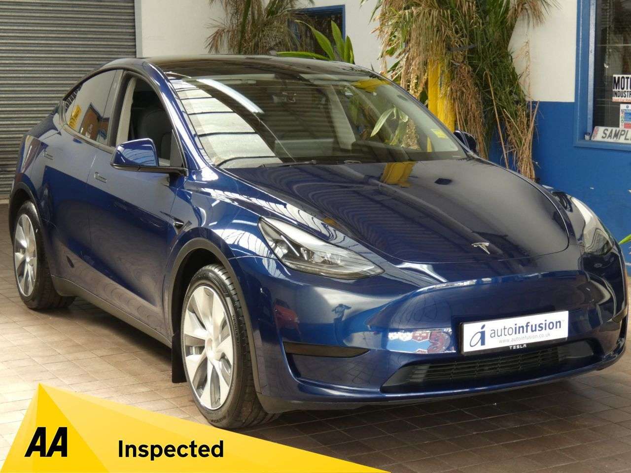 A 2023 TESLA MODEL Y SUV 5dr Electric Auto RWD (346 ps) GENUINE MILES 1 OWNER WARRANTY A 2023 TESLA MODEL Y SUV 5dr Electric Auto RWD (346 ps) GENUINE MILES 1 OWNER WARRANTY
