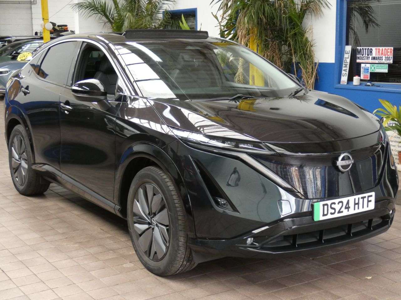 A 2024 NISSAN ARIYA 87kWh Advance SUV 5dr Electric Auto 22kW Charger (242 ps) GENUINE LOW MILES A 2024 NISSAN ARIYA 87kWh Advance SUV 5dr Electric Auto 22kW Charger (242 ps) GENUINE LOW MILES