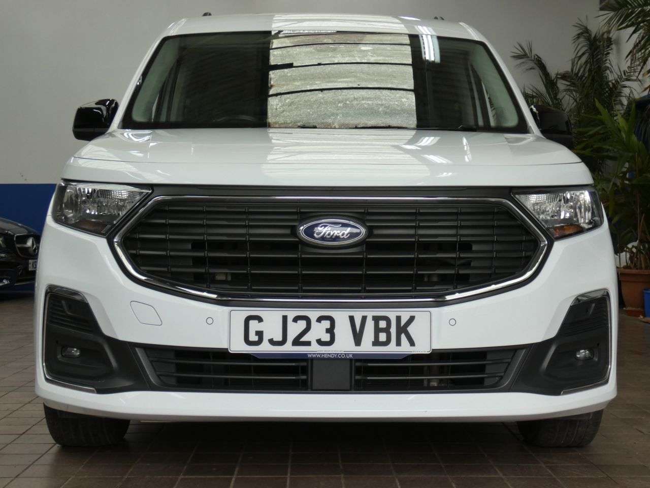 A 2023 FORD GRAND TOURNEO CONNECT 2.0 EcoBlue Titanium MPV 5dr Diesel Manual Euro 6 (s/s) (122 ps) 1 OWNER SE A 2023 FORD GRAND TOURNEO CONNECT 2.0 EcoBlue Titanium MPV 5dr Diesel Manual Euro 6 (s/s) (122 ps) 1 OWNER SE
