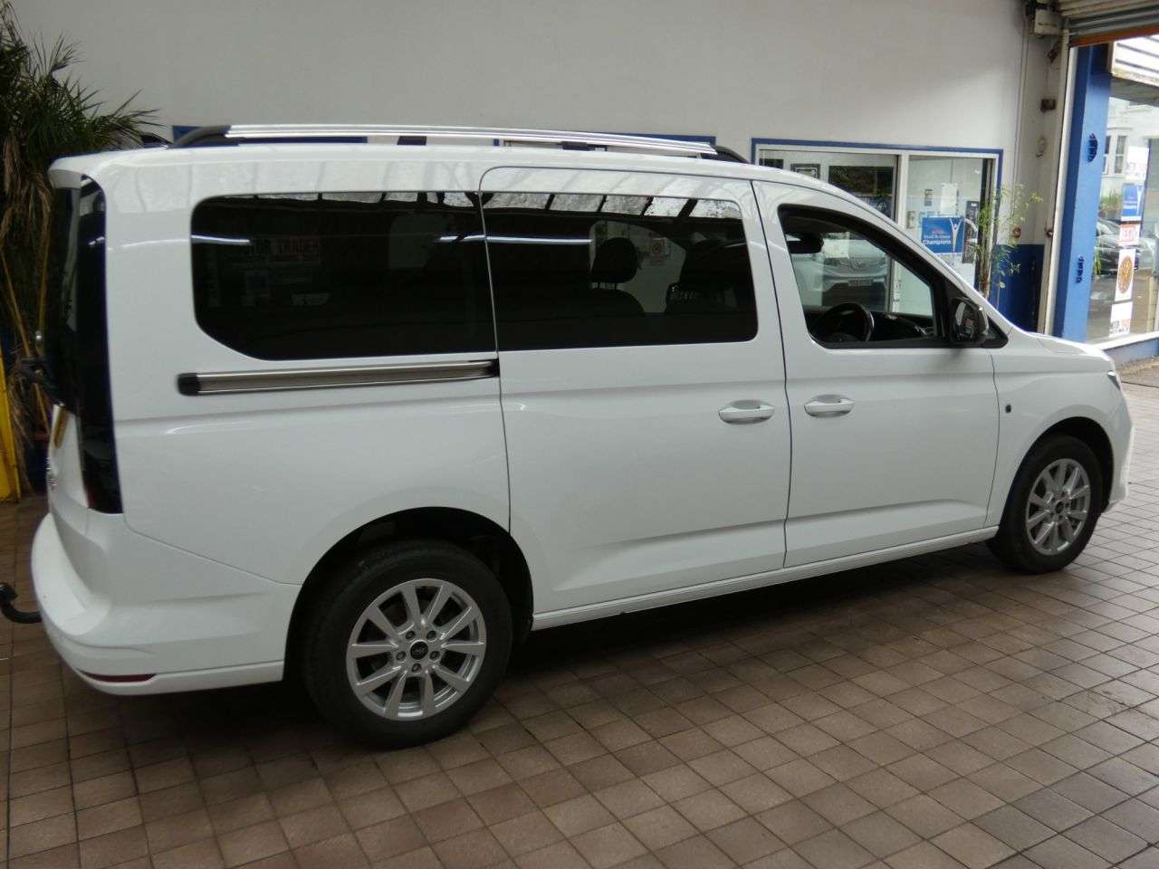 2023 FORD GRAND TOURNEO CONNECT 2023 FORD GRAND TOURNEO CONNECT
