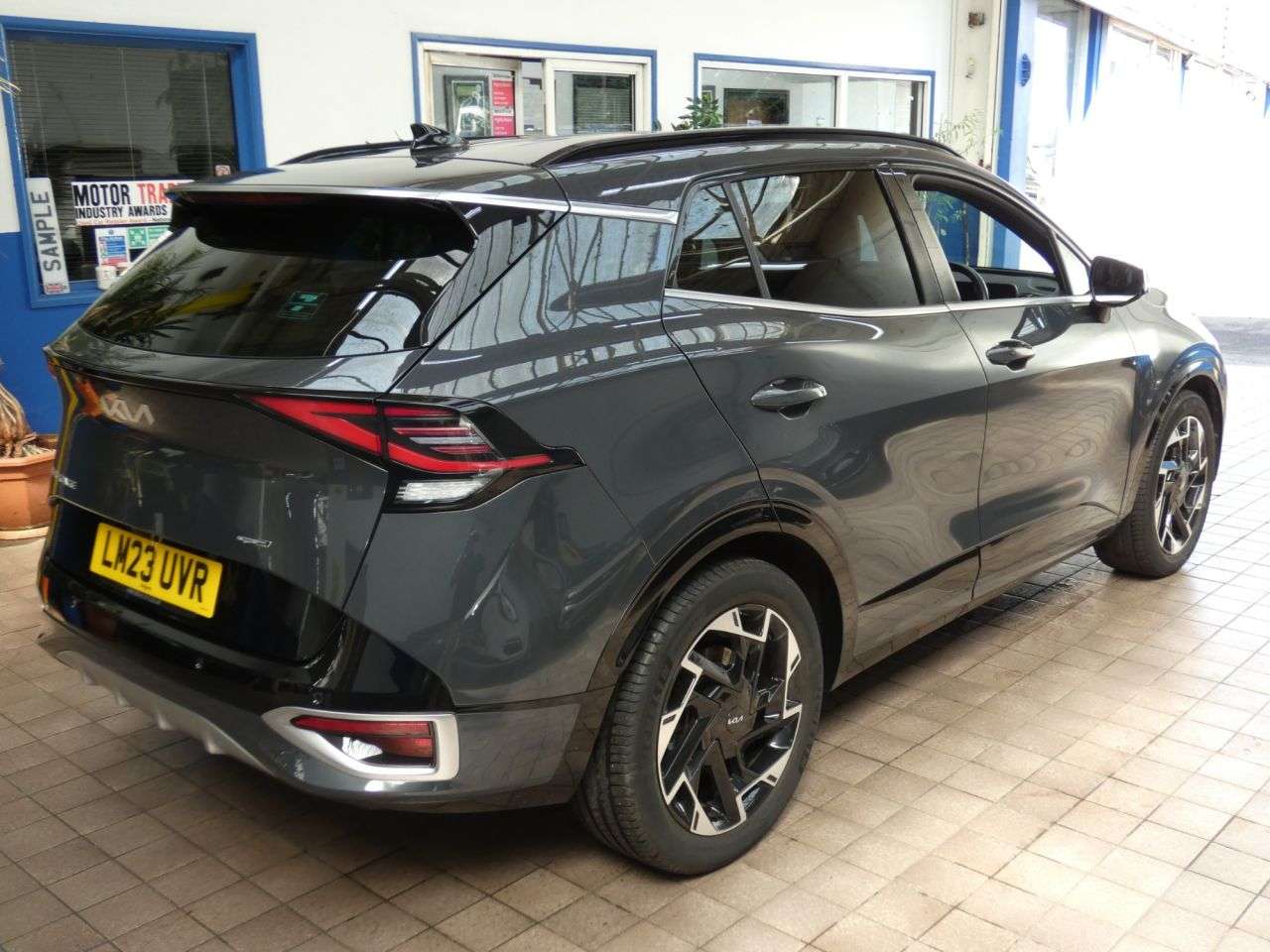 2023 KIA SPORTAGE 2023 KIA SPORTAGE