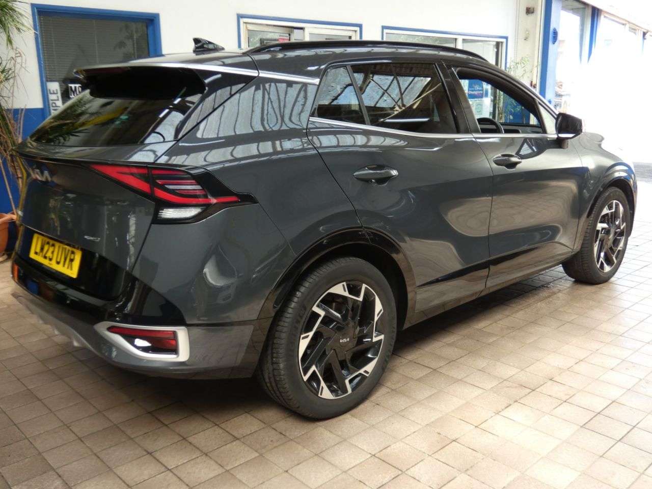 2023 KIA SPORTAGE 2023 KIA SPORTAGE