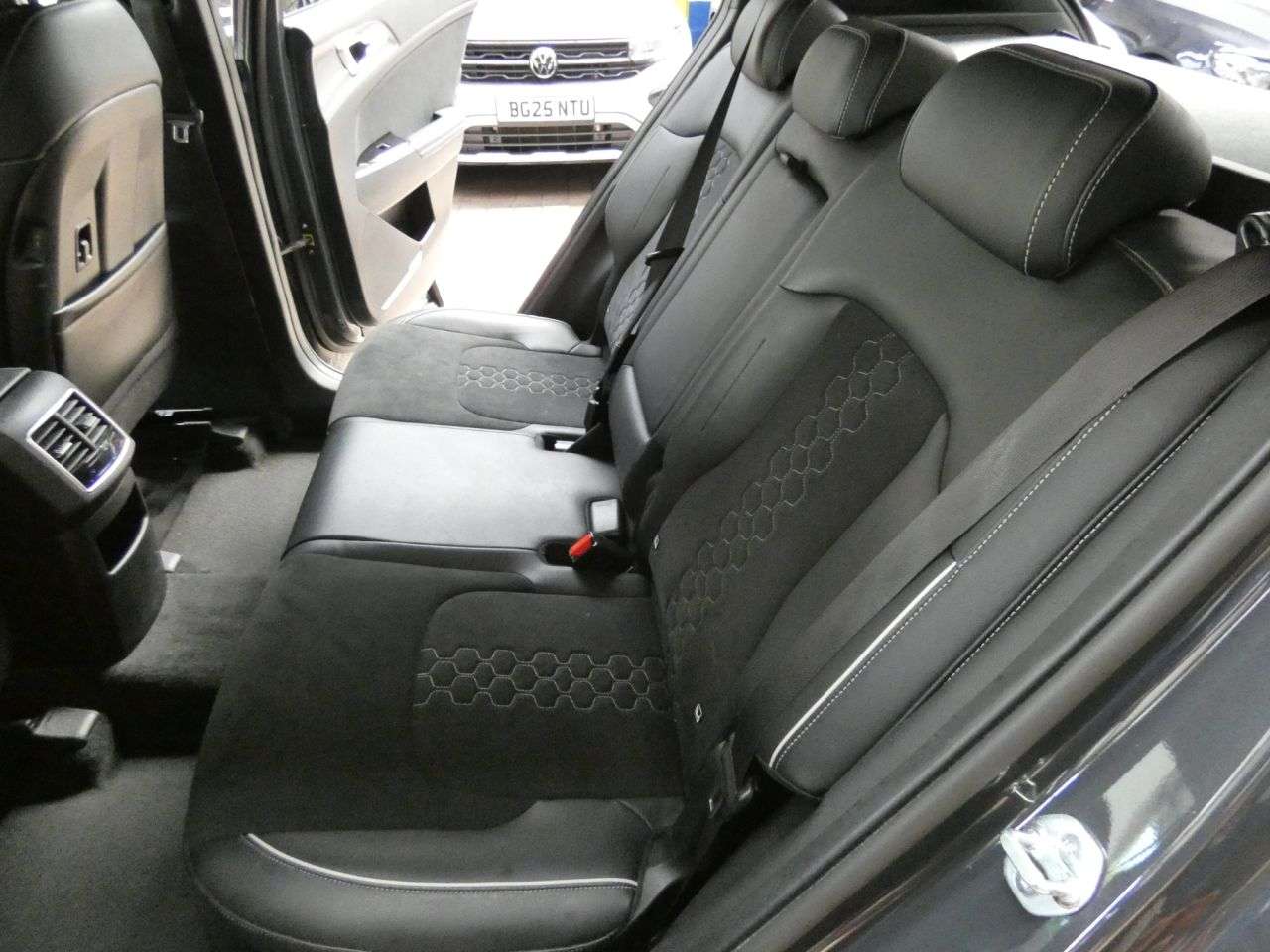 2023 KIA SPORTAGE 2023 KIA SPORTAGE