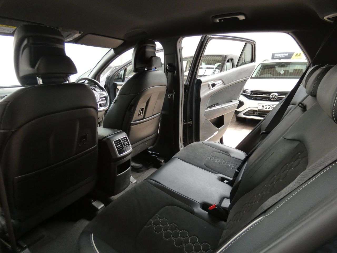 2023 KIA SPORTAGE 2023 KIA SPORTAGE