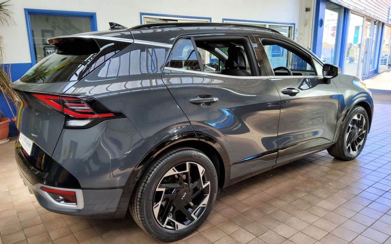 2023 KIA SPORTAGE 2023 KIA SPORTAGE