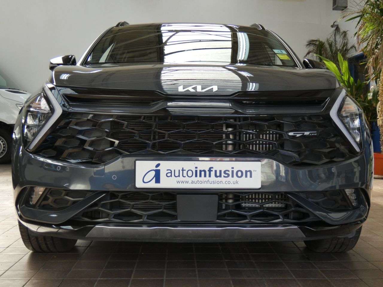 A 2023 KIA SPORTAGE 1.6 T-GDi MHEV GT-Line SUV 5dr Petrol Hybrid DCT Euro 6 (s/s) (148 bhp) LOW A 2023 KIA SPORTAGE 1.6 T-GDi MHEV GT-Line SUV 5dr Petrol Hybrid DCT Euro 6 (s/s) (148 bhp) LOW