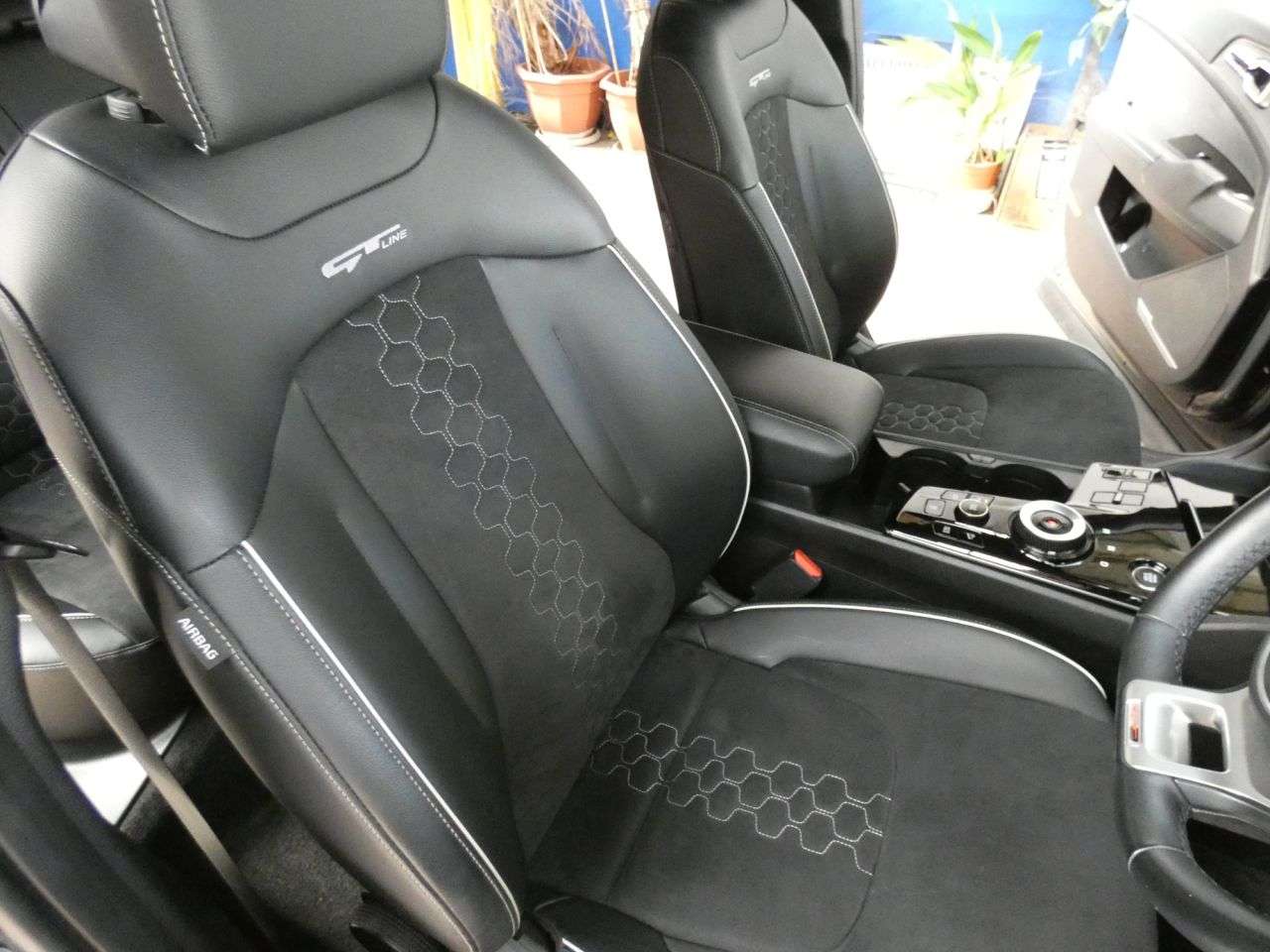 2023 KIA SPORTAGE 2023 KIA SPORTAGE