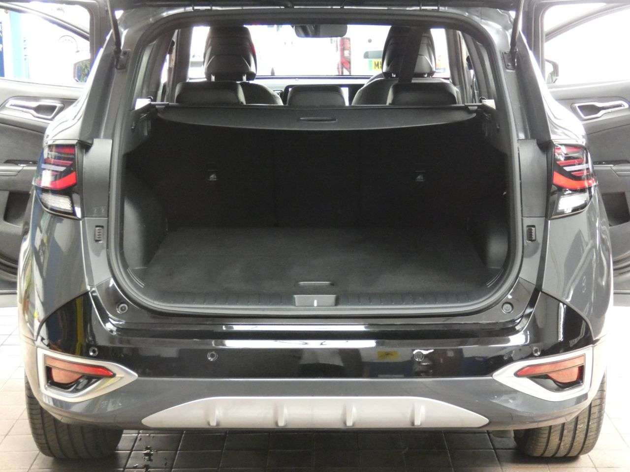 2023 KIA SPORTAGE 2023 KIA SPORTAGE
