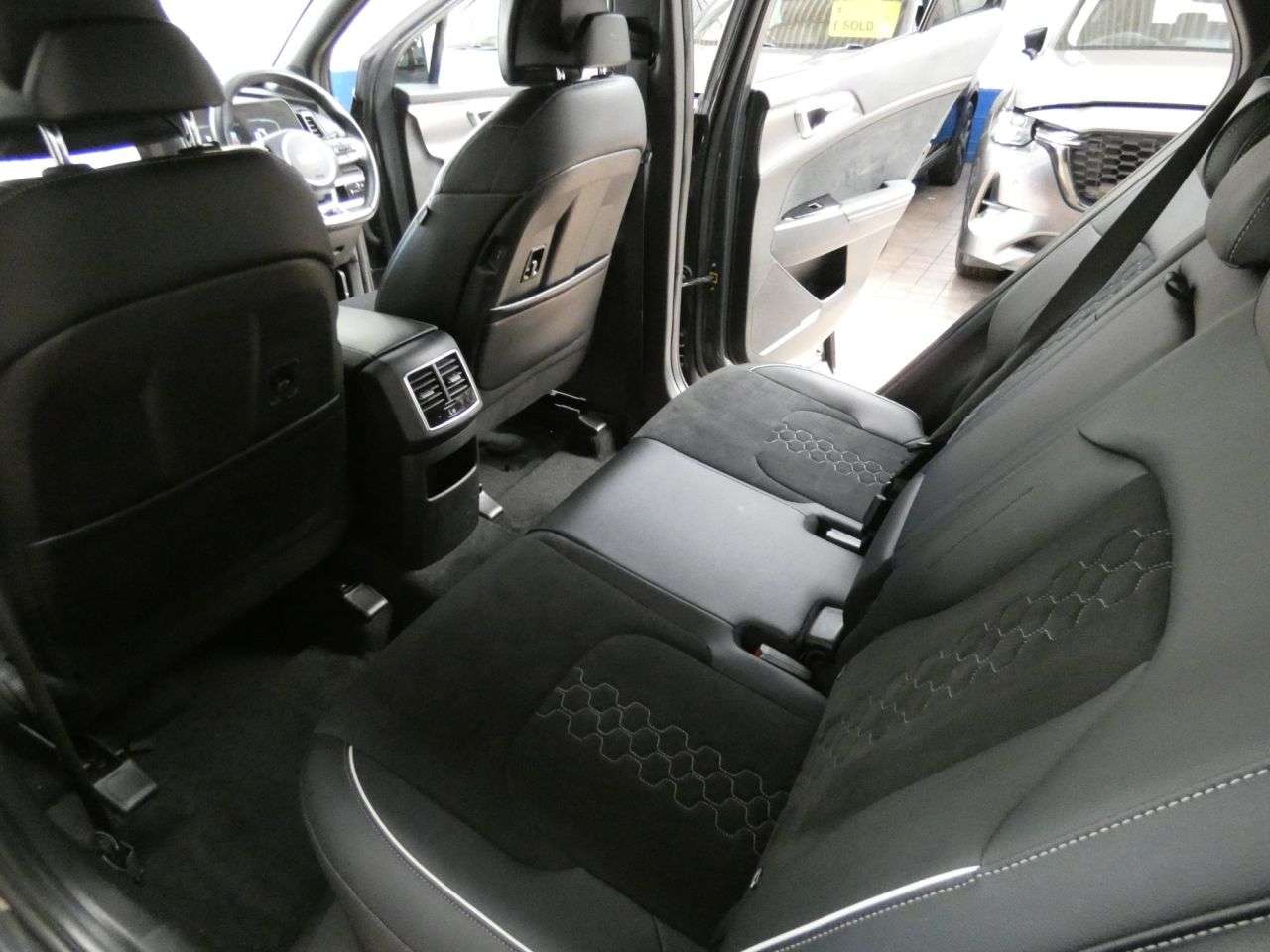 2023 KIA SPORTAGE 2023 KIA SPORTAGE