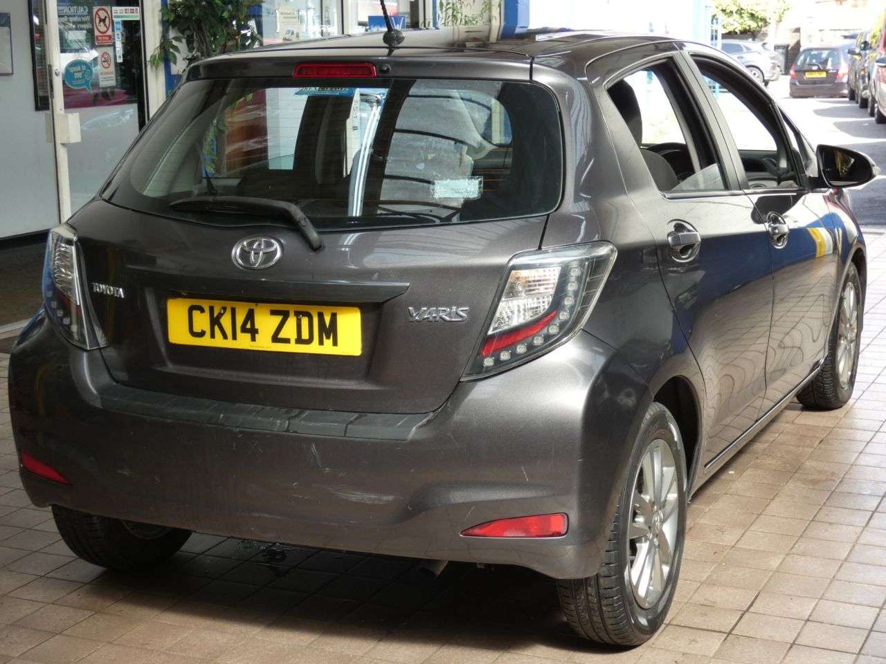 2014 TOYOTA YARIS 2014 TOYOTA YARIS