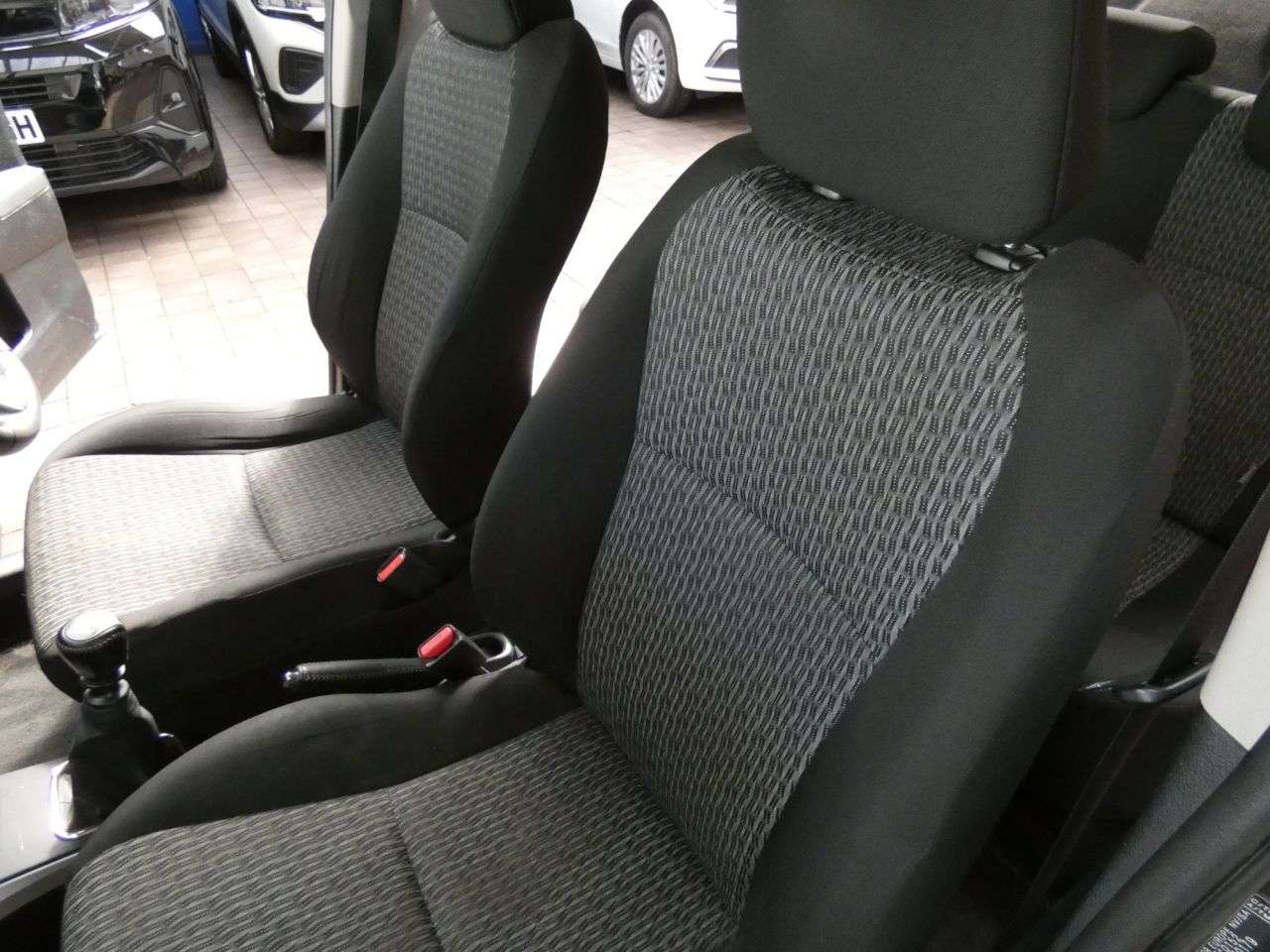 2014 TOYOTA YARIS 2014 TOYOTA YARIS
