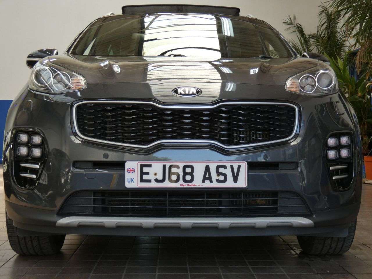 A 2018 KIA SPORTAGE 1.6 T-GDi GT-Line S SUV 5dr Petrol DCT AWD Euro 6 (s/s) (174 bhp) 2 OWNER 7 A 2018 KIA SPORTAGE 1.6 T-GDi GT-Line S SUV 5dr Petrol DCT AWD Euro 6 (s/s) (174 bhp) 2 OWNER 7