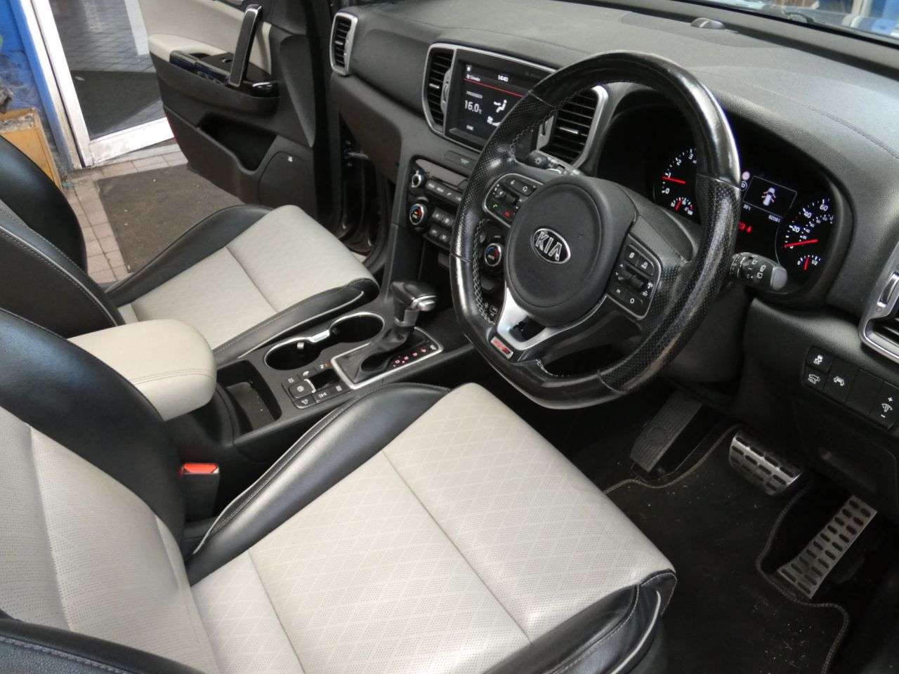 2018 KIA SPORTAGE 2018 KIA SPORTAGE