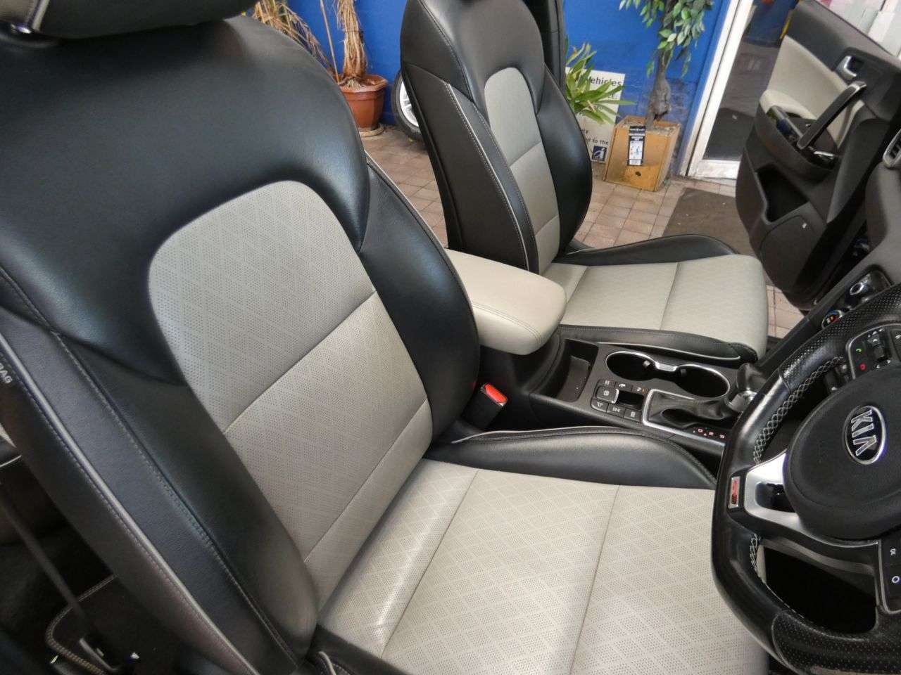 2018 KIA SPORTAGE 2018 KIA SPORTAGE