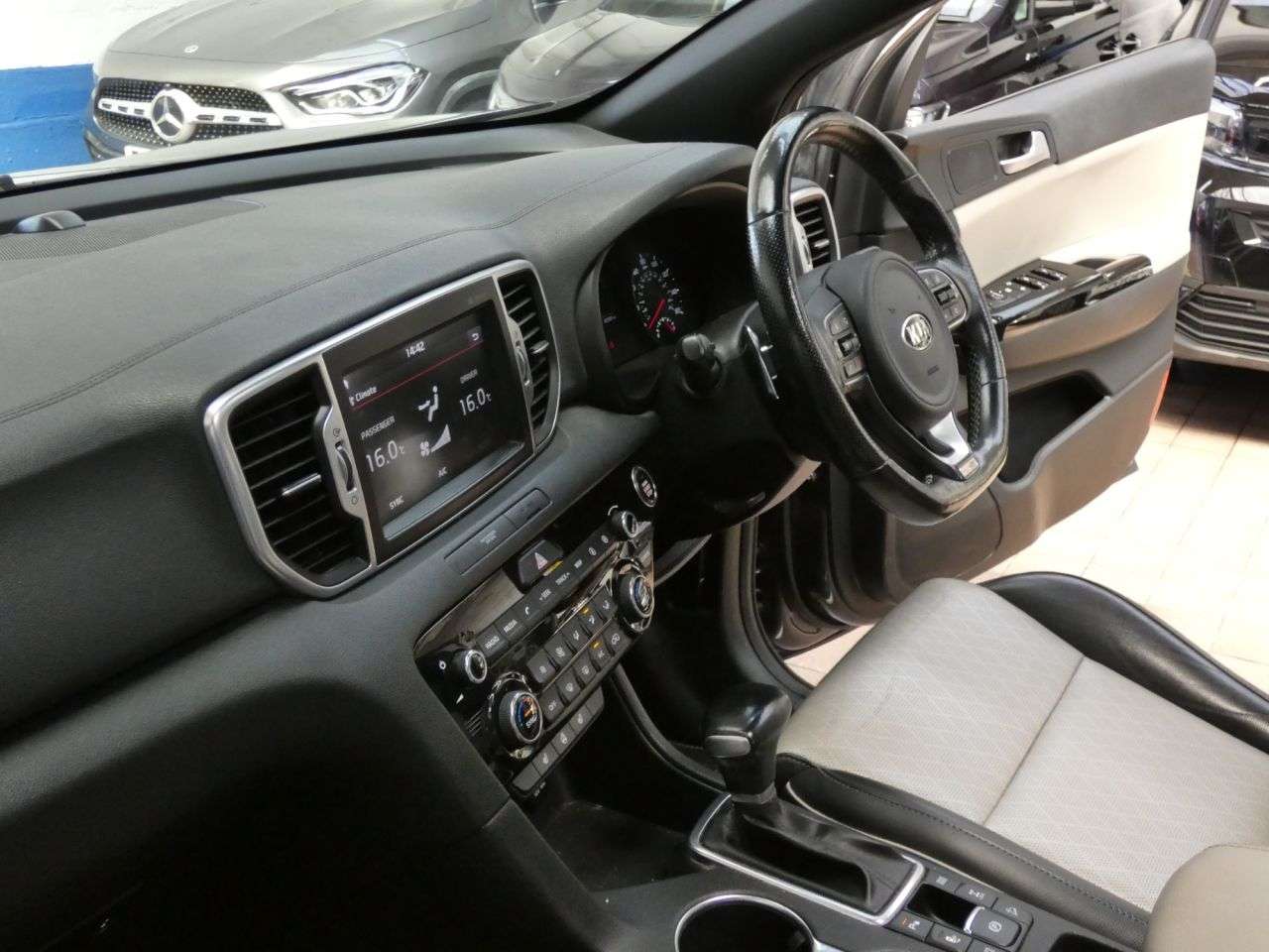 2018 KIA SPORTAGE 2018 KIA SPORTAGE