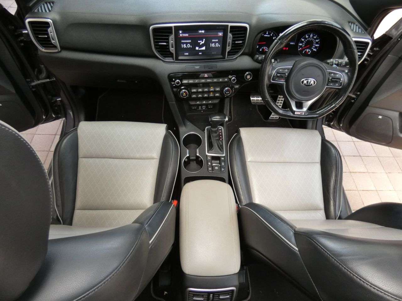 2018 KIA SPORTAGE 2018 KIA SPORTAGE