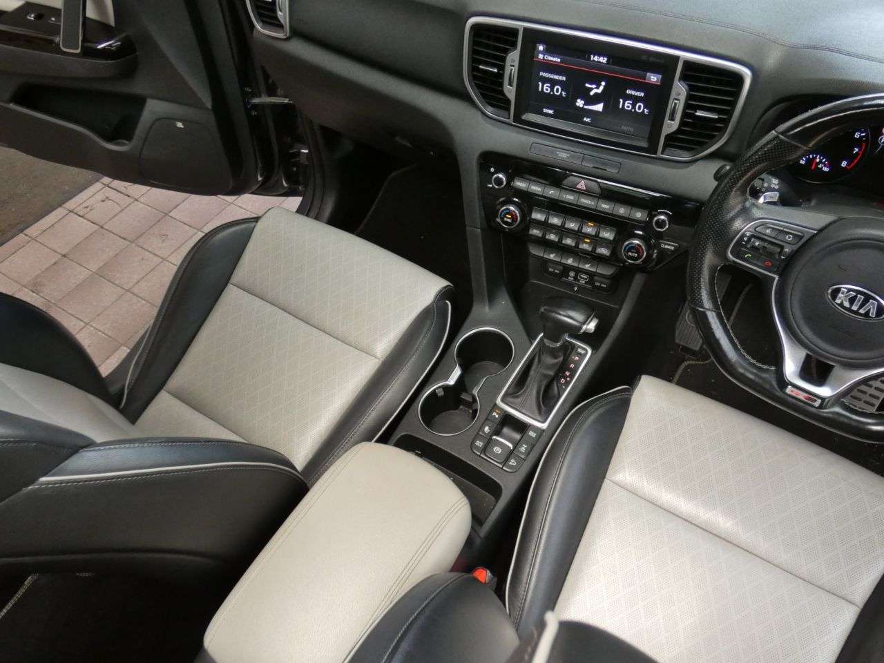 2018 KIA SPORTAGE 2018 KIA SPORTAGE