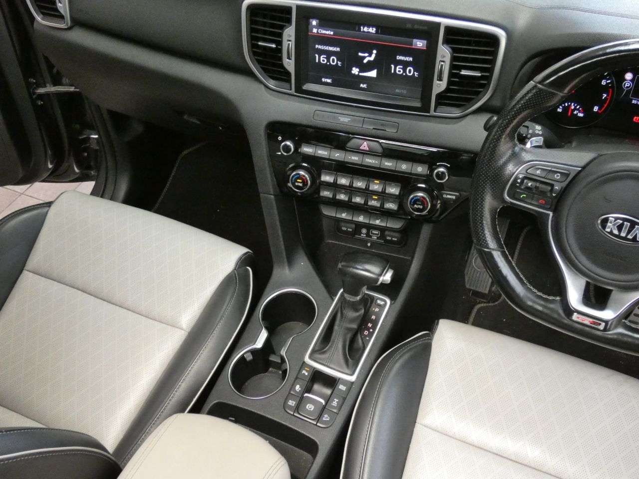 2018 KIA SPORTAGE 2018 KIA SPORTAGE