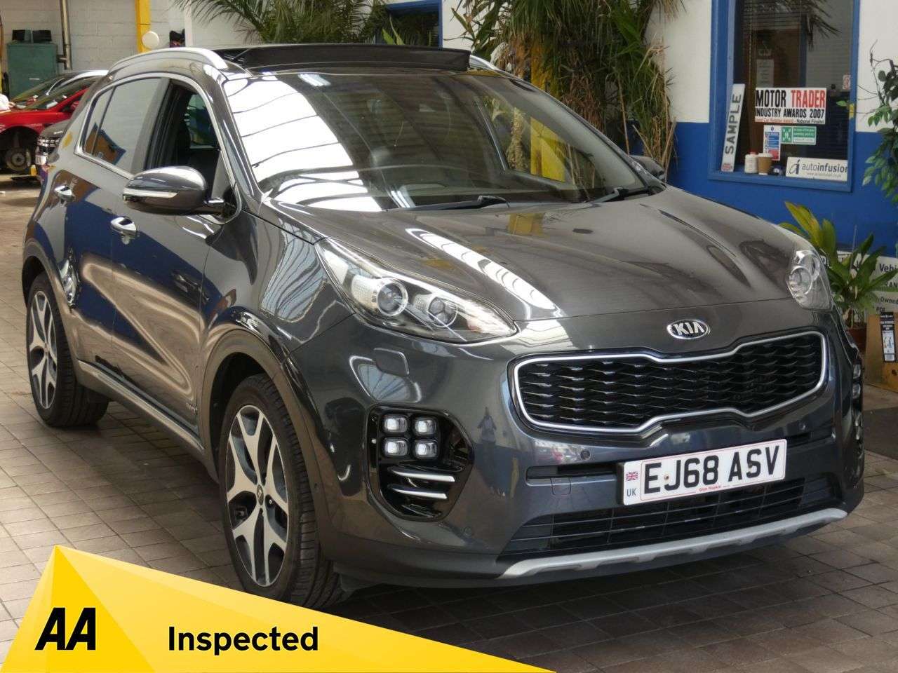 A 2018 KIA SPORTAGE 1.6 T-GDi GT-Line S SUV 5dr Petrol DCT AWD Euro 6 (s/s) (174 bhp) 2 OWNER 7 A 2018 KIA SPORTAGE 1.6 T-GDi GT-Line S SUV 5dr Petrol DCT AWD Euro 6 (s/s) (174 bhp) 2 OWNER 7
