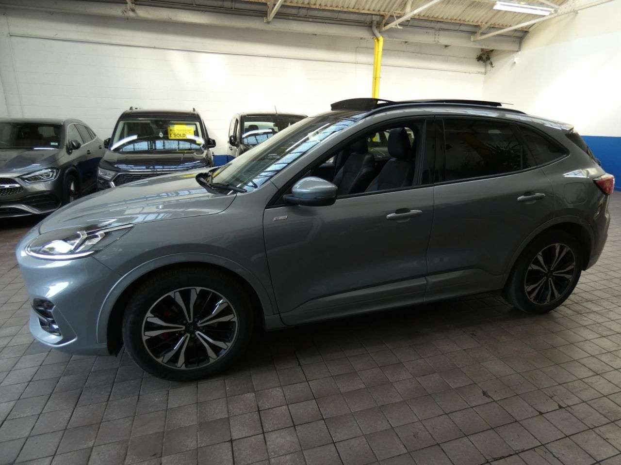 2023 FORD KUGA 2023 FORD KUGA