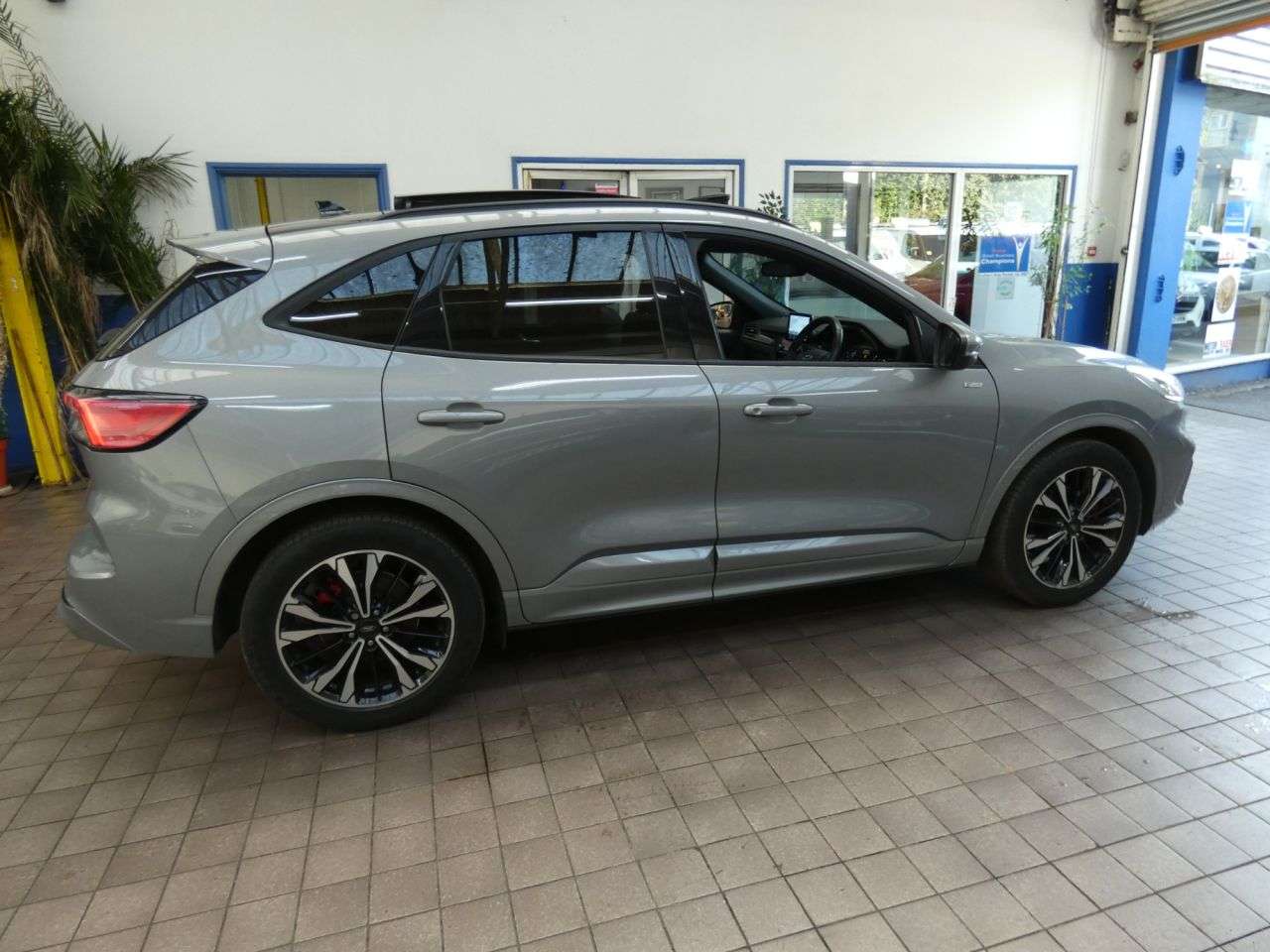 2023 FORD KUGA 2023 FORD KUGA