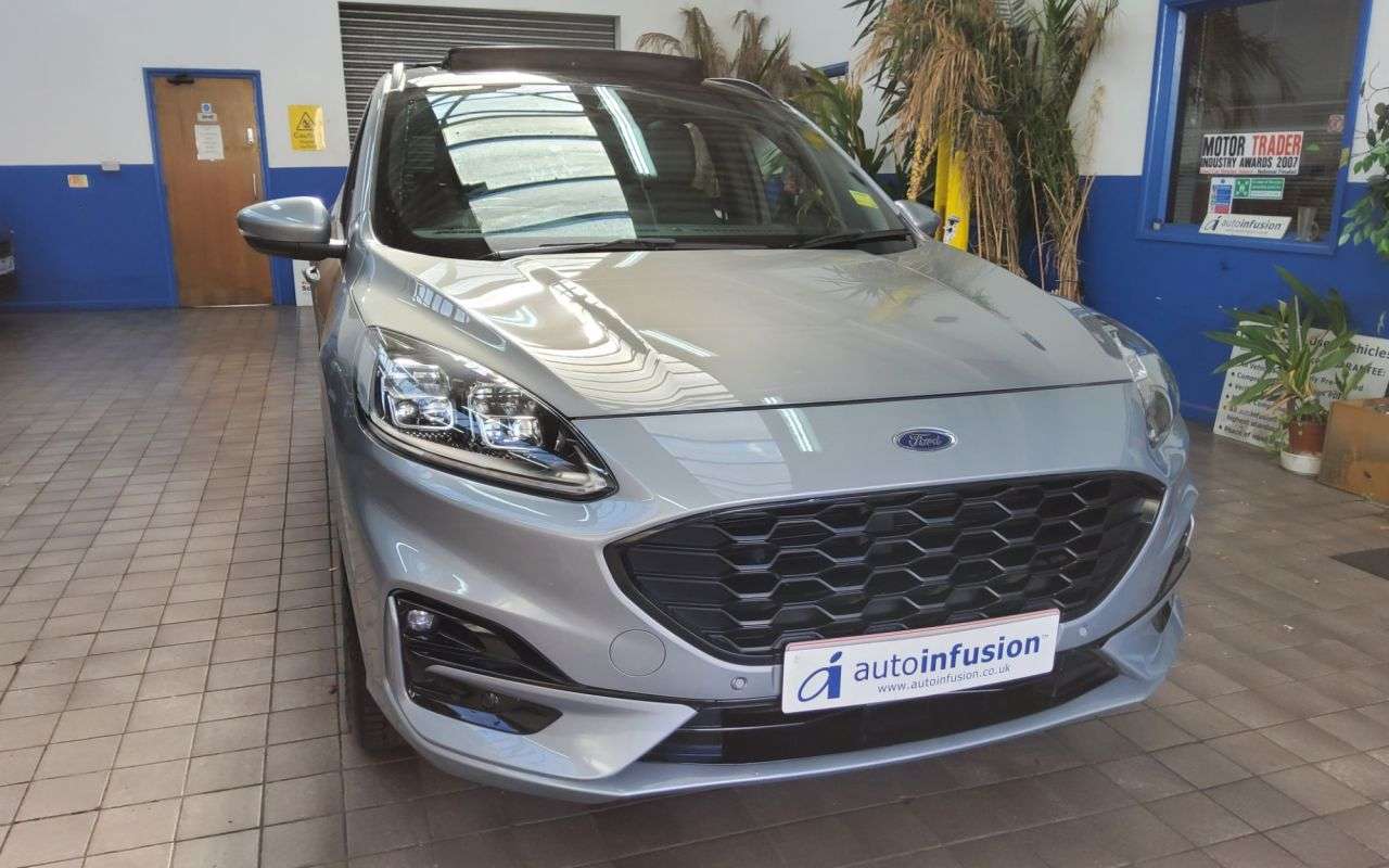 2023 FORD KUGA 2023 FORD KUGA