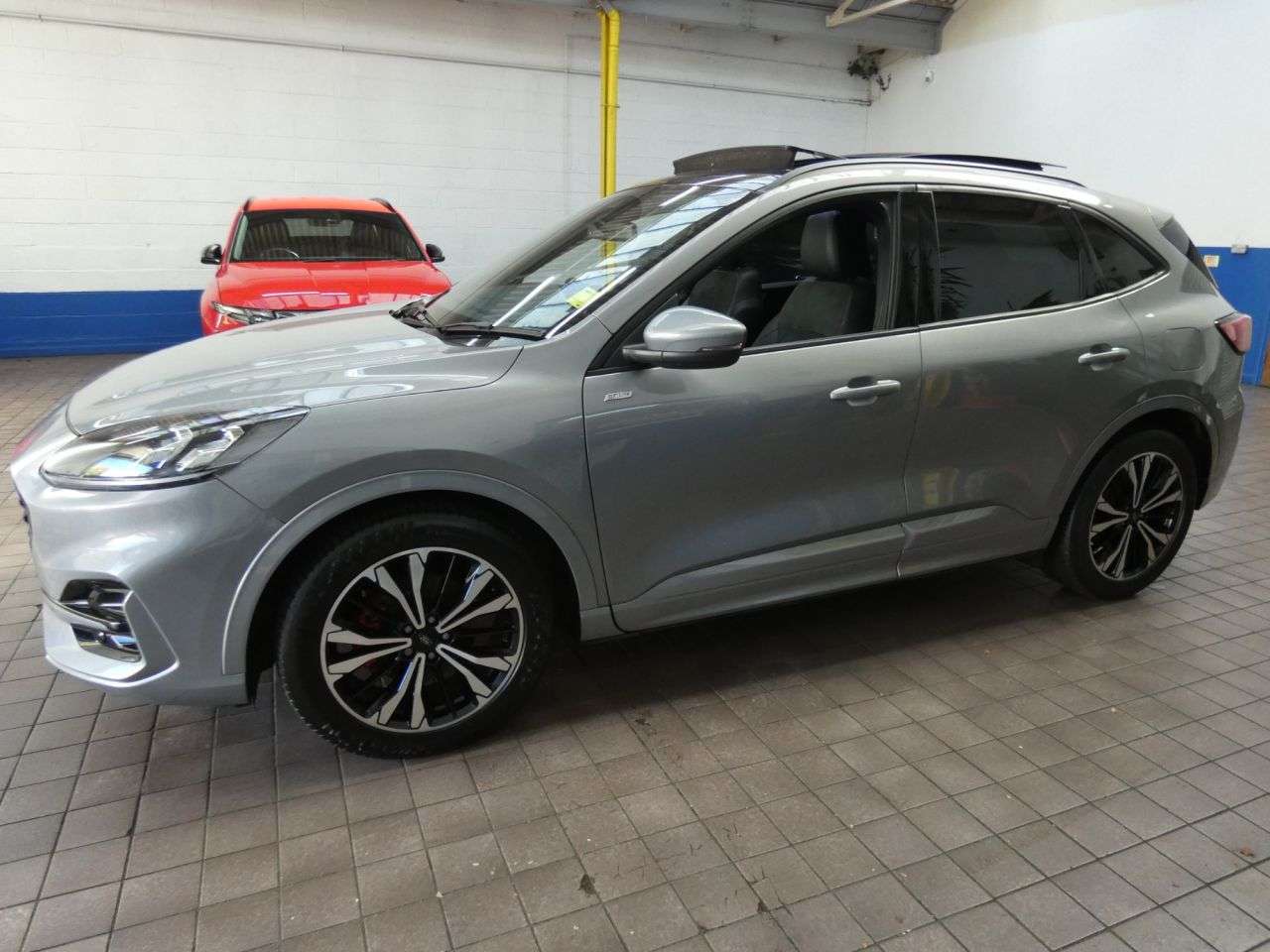 2023 FORD KUGA 2023 FORD KUGA