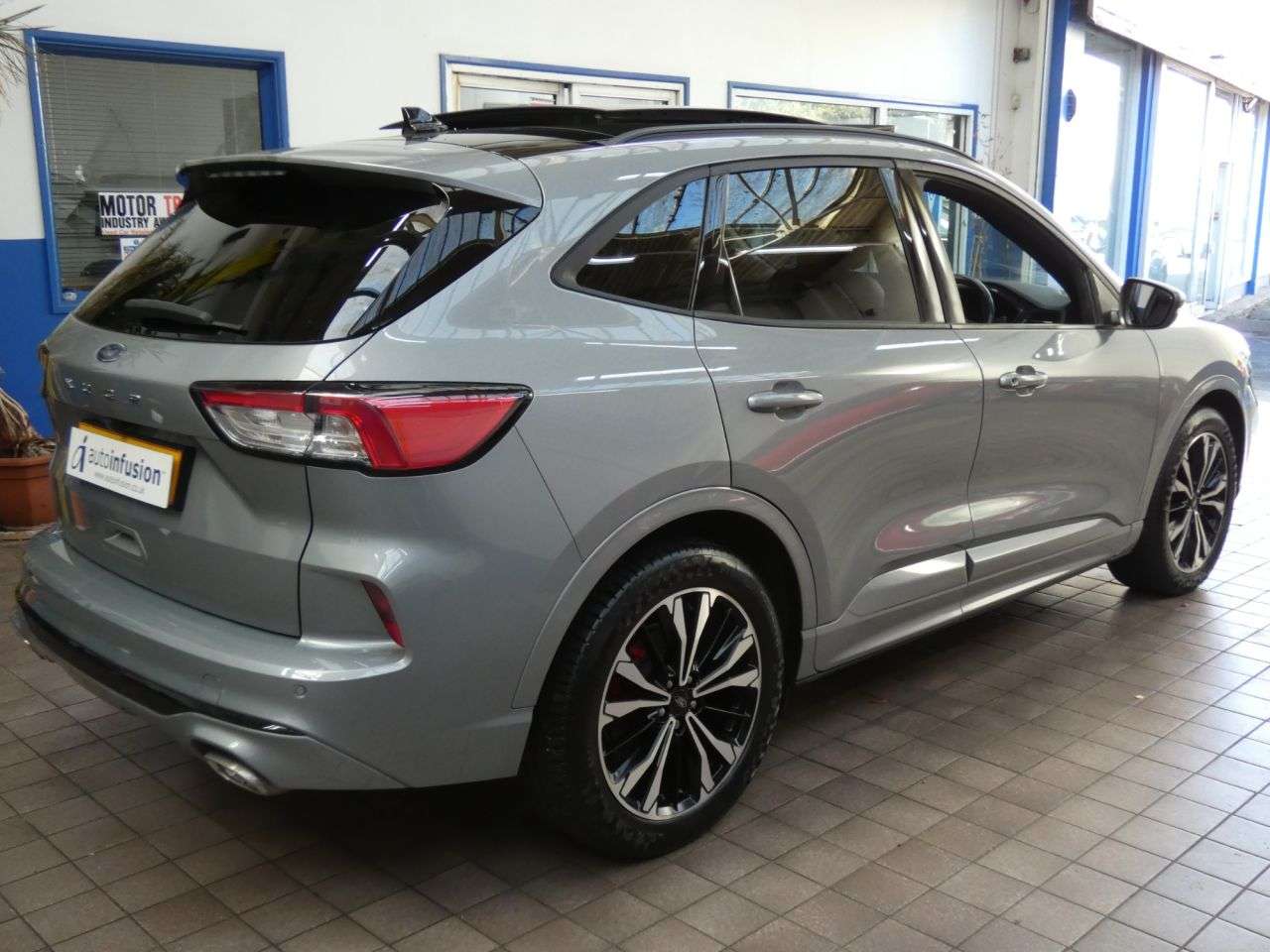 2023 FORD KUGA 2023 FORD KUGA