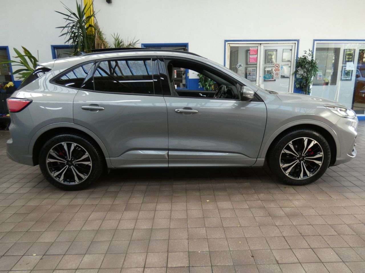 2023 FORD KUGA 2023 FORD KUGA