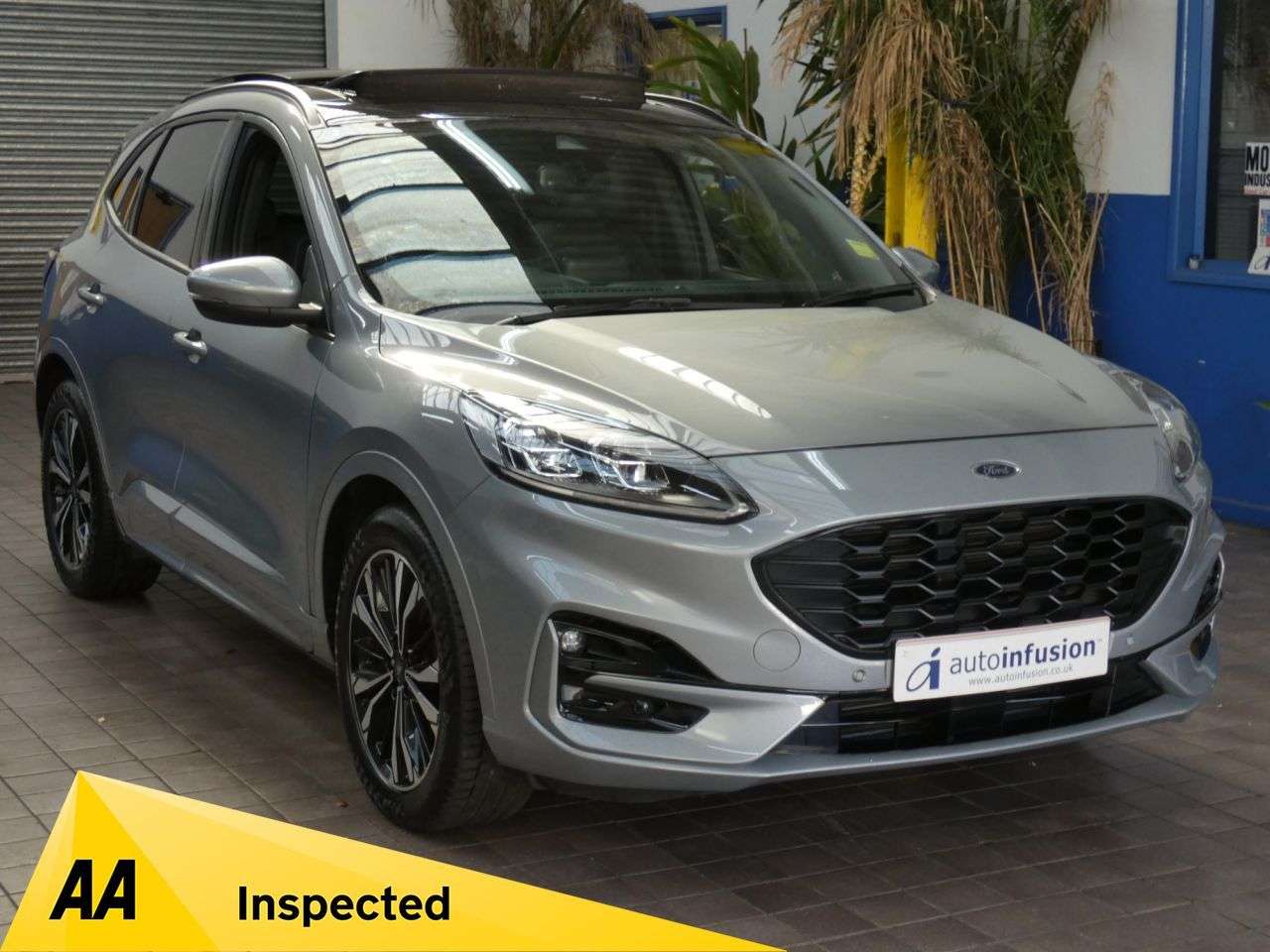 A 2023 FORD KUGA 1.5T EcoBoost ST-Line X Edition SUV 5dr Petrol Manual Euro 6 (s/s) (150 ps) A 2023 FORD KUGA 1.5T EcoBoost ST-Line X Edition SUV 5dr Petrol Manual Euro 6 (s/s) (150 ps)