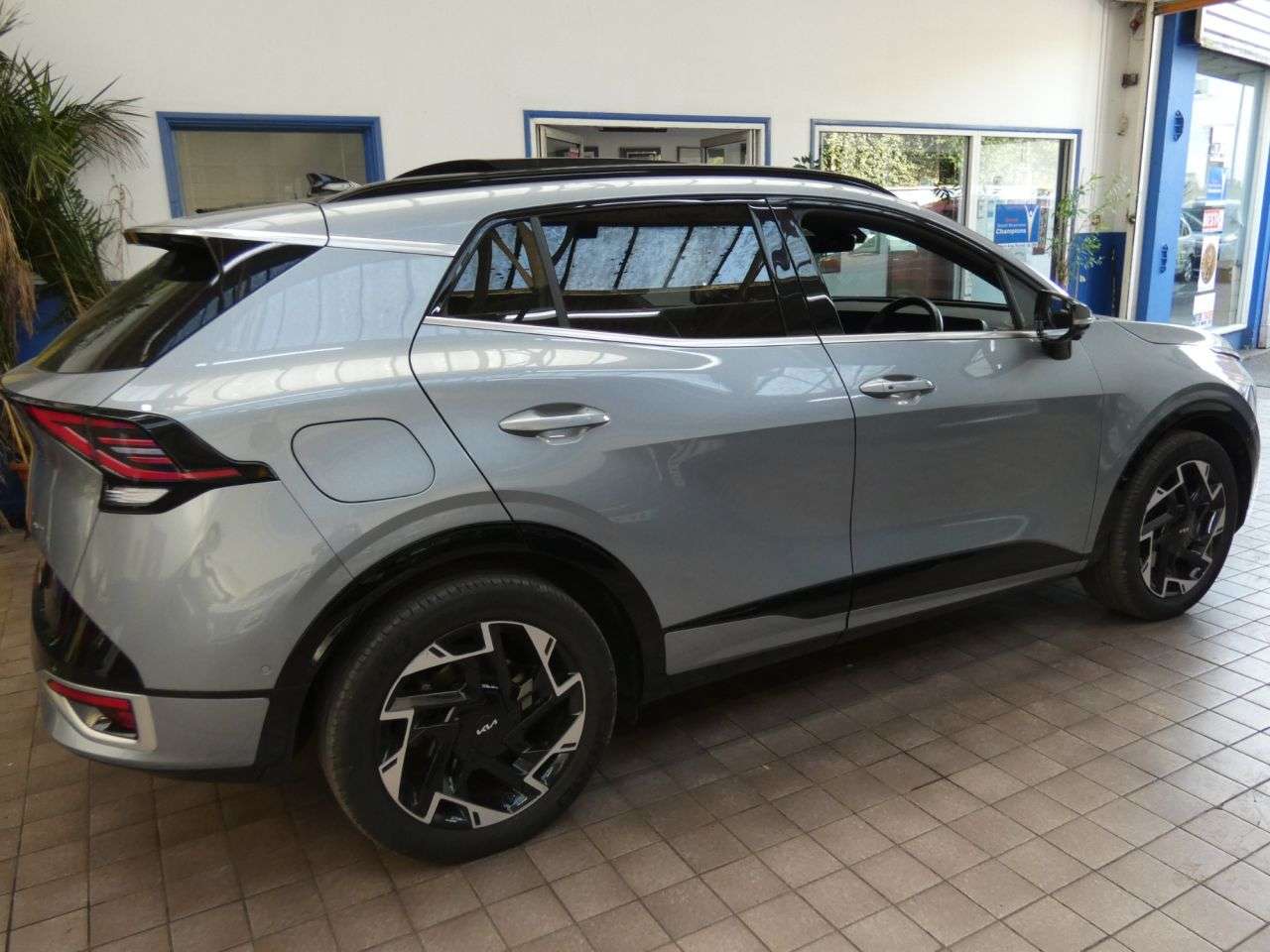 2025 KIA SPORTAGE 2025 KIA SPORTAGE