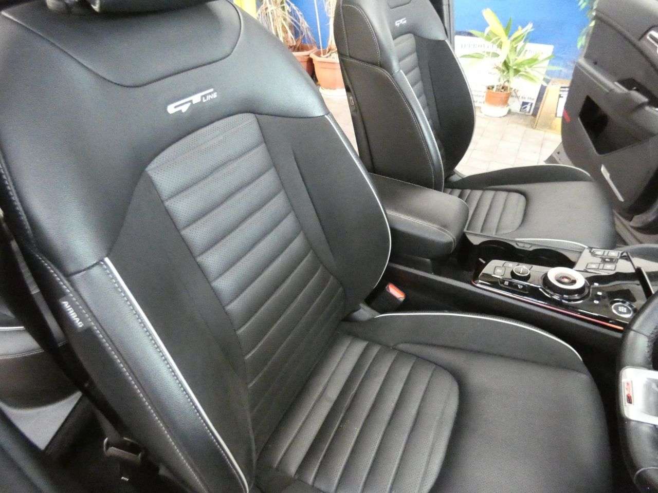 2025 KIA SPORTAGE 2025 KIA SPORTAGE
