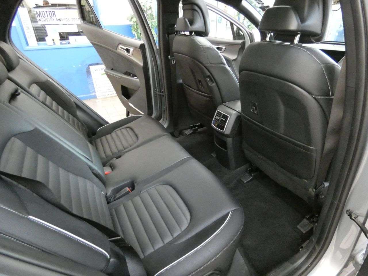2025 KIA SPORTAGE 2025 KIA SPORTAGE