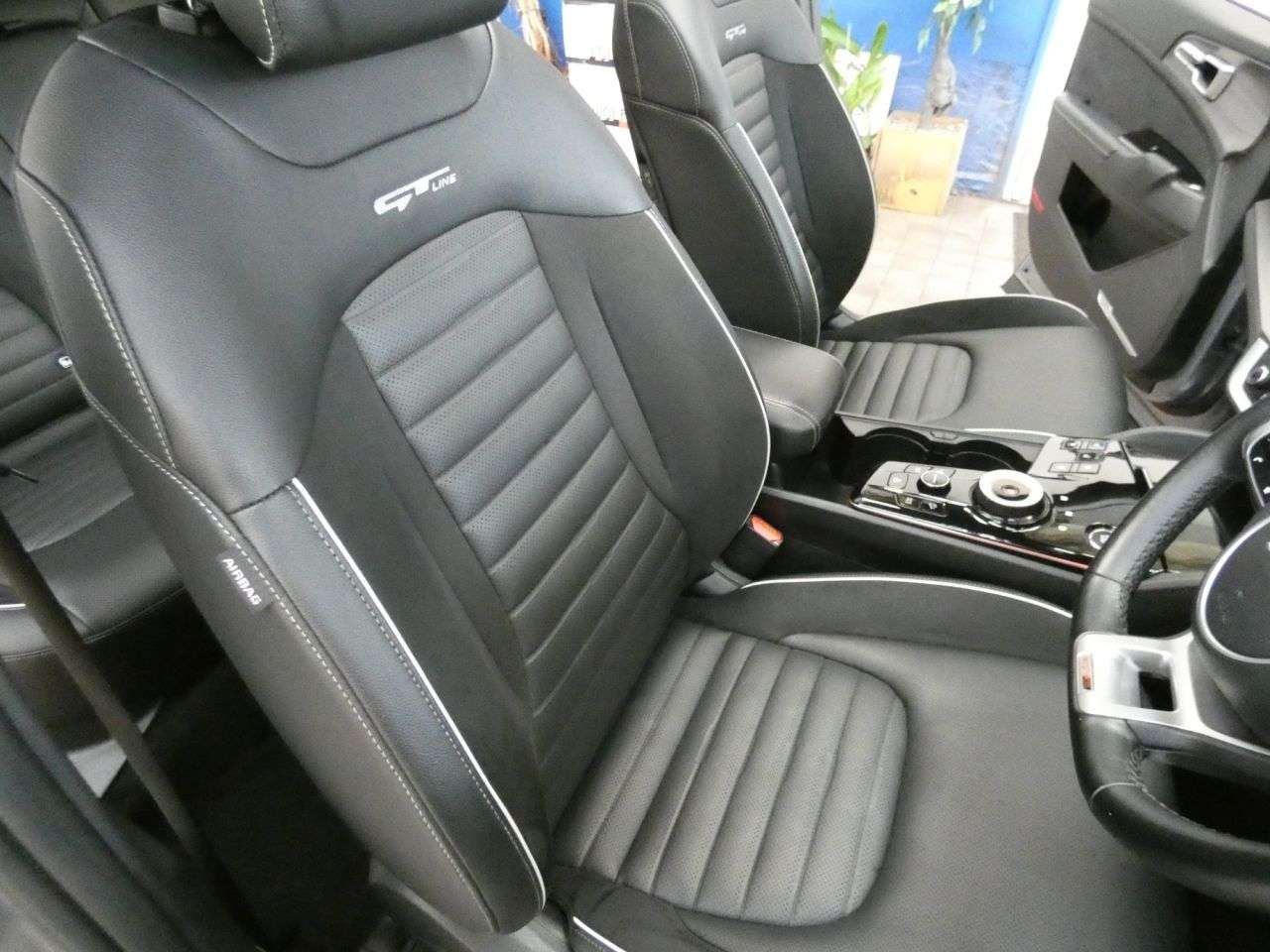 2025 KIA SPORTAGE 2025 KIA SPORTAGE