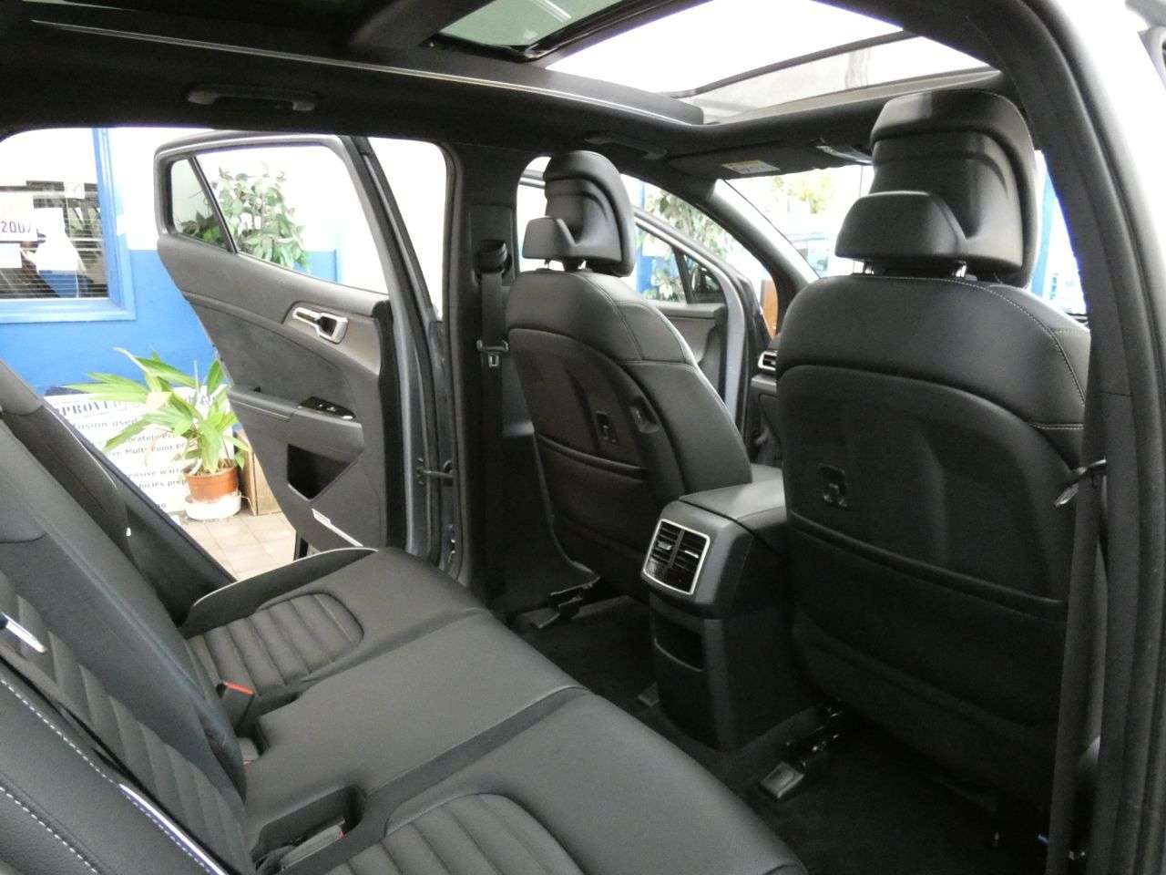 2025 KIA SPORTAGE 2025 KIA SPORTAGE